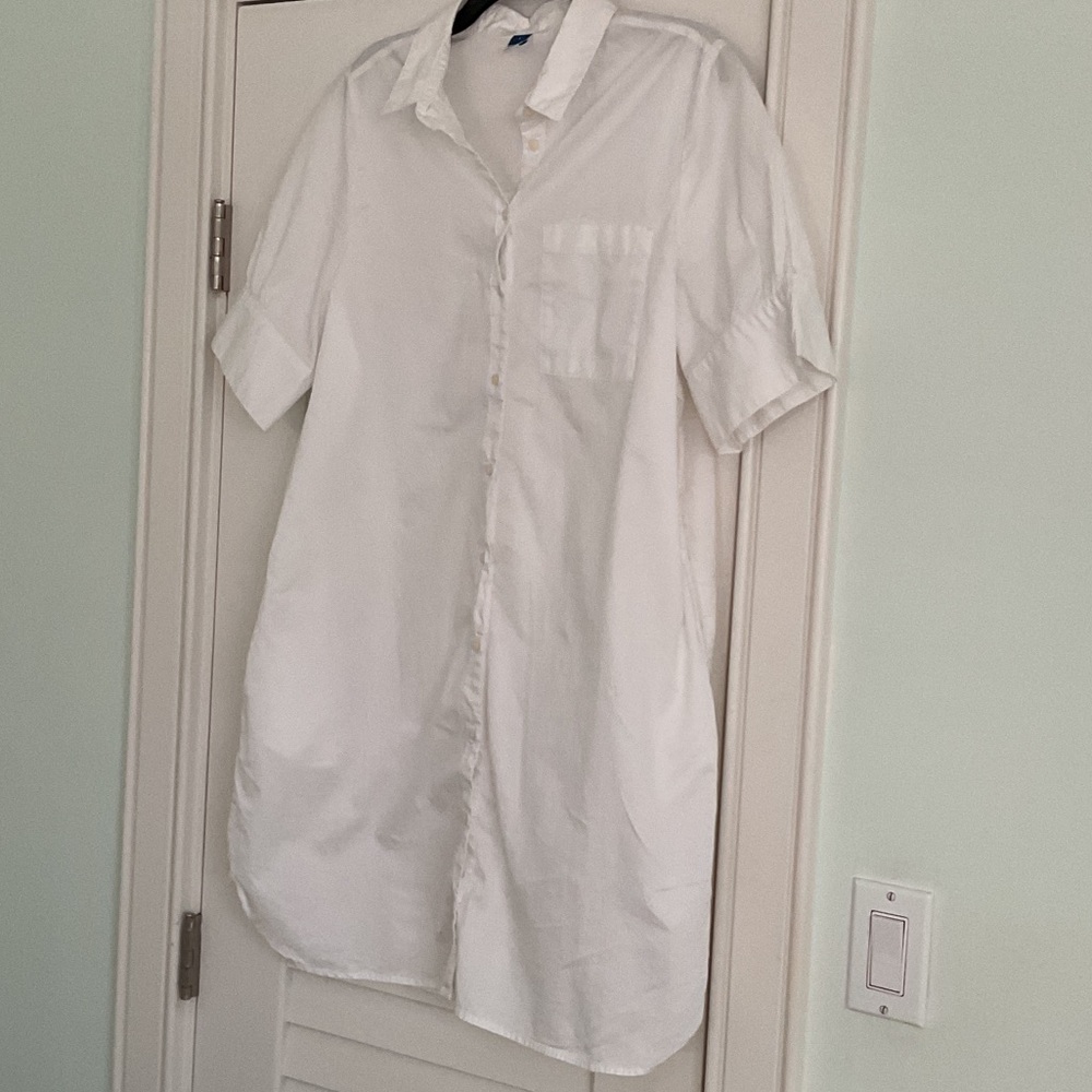 Old Navy Classic White Button Down Shirtdress